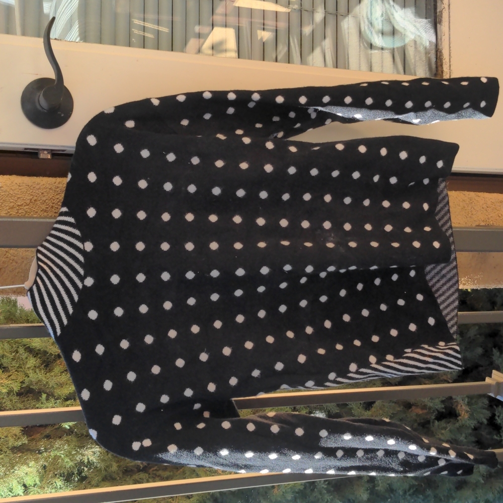 Anthropologie Black and White Mock Neck Sweater Size XS